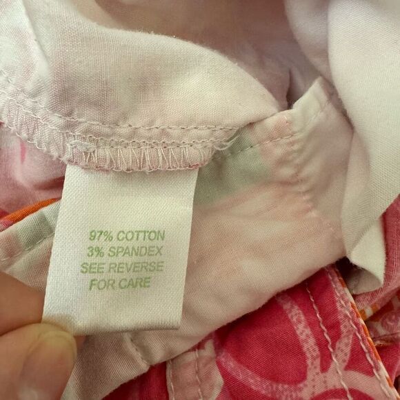 Lilly Pulitzer Pink Floral Patchwork Resort Fit Bermuda Shorts Golf Size 8 - Picture 4 of 5